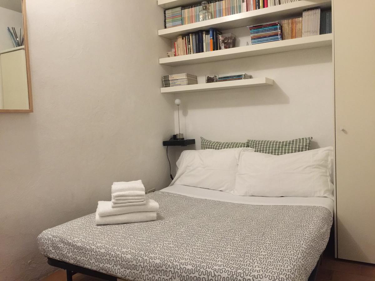 Small Navona Studio Рим Екстер'єр фото